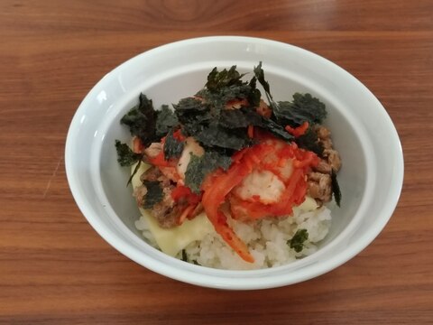 キムチーズ納豆丼